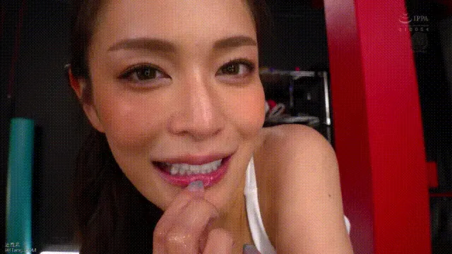 hkbisi.com@ACHJ-080-U.mp4_20260918_061711 00_00_00-00_00_30.gif